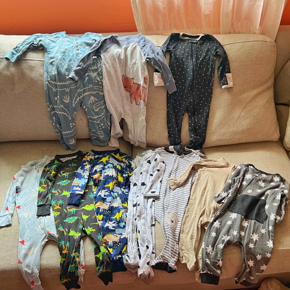 10 one pieces bundle 6-9 & 9-12 months